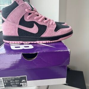 Nike Celtic dunks inverted size 6.5
